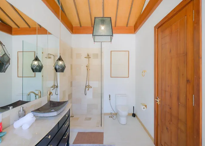 别墅 Tranquil New 1 Bedroom Hideaway With Pool In