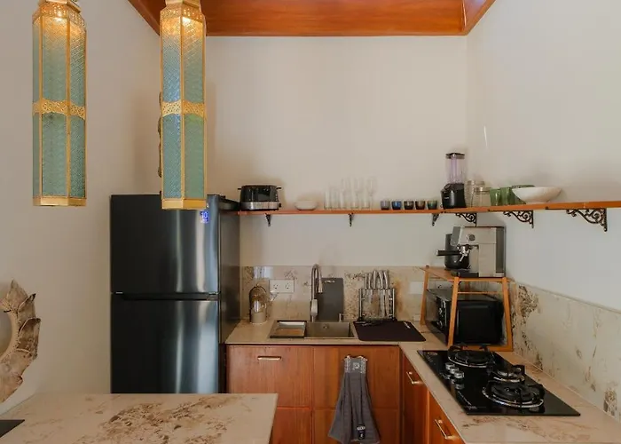 Tranquil New 1 Bedroom Hideaway With Pool In * 金巴兰