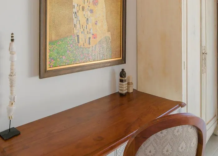 Tranquil New 1 Bedroom Hideaway With Pool In *